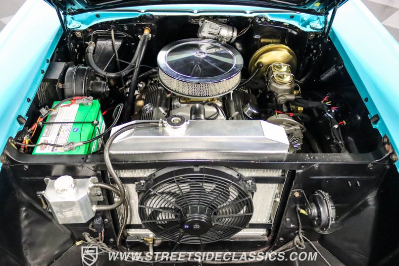 Chevrolet-Bel-air-1957-Tropical-Turquoise-Turquoise-1
