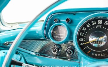 Chevrolet-Bel-air-1957-Tropical-Turquoise-Turquoise-12