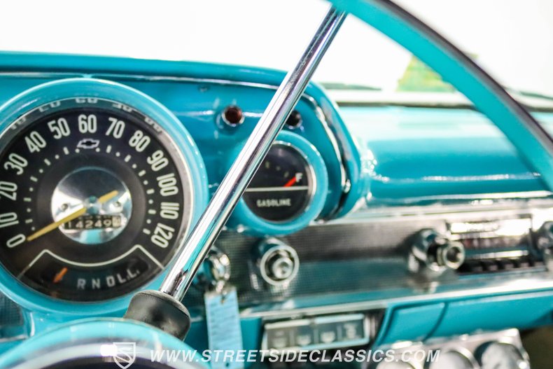 Chevrolet-Bel-air-1957-Tropical-Turquoise-Turquoise-14