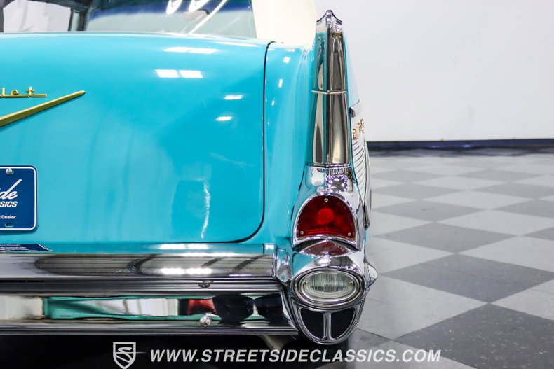 Chevrolet-Bel-air-1957-Tropical-Turquoise-Turquoise-34