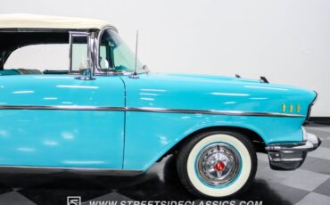 Chevrolet-Bel-air-1957-Tropical-Turquoise-Turquoise-38