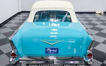 Chevrolet-Bel-air-1957-Tropical-Turquoise-Turquoise-40