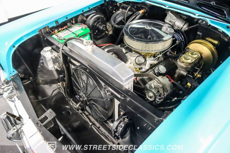 Chevrolet-Bel-air-1957-Tropical-Turquoise-Turquoise-44