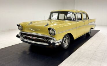 Chevrolet-Bel-air-1957-Yellow-Black-27