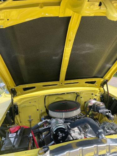 Chevrolet-Bel-air-1957-YellowWhite-Black-Vinyl-23