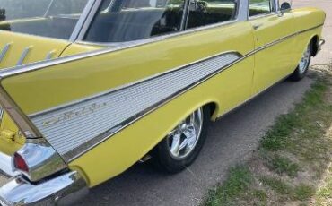 Chevrolet-Bel-air-1957-YellowWhite-Black-Vinyl-4
