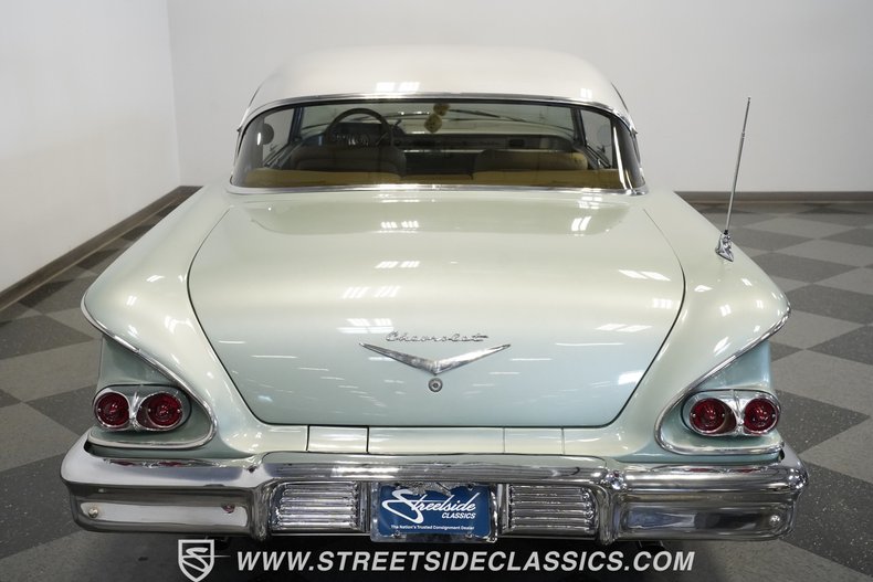 Chevrolet-Bel-air-1958-Mosberg-green-Tan-11