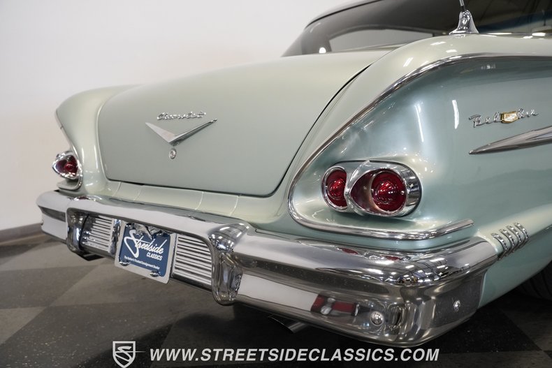 Chevrolet-Bel-air-1958-Mosberg-green-Tan-13