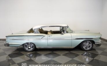 Chevrolet-Bel-air-1958-Mosberg-green-Tan-16