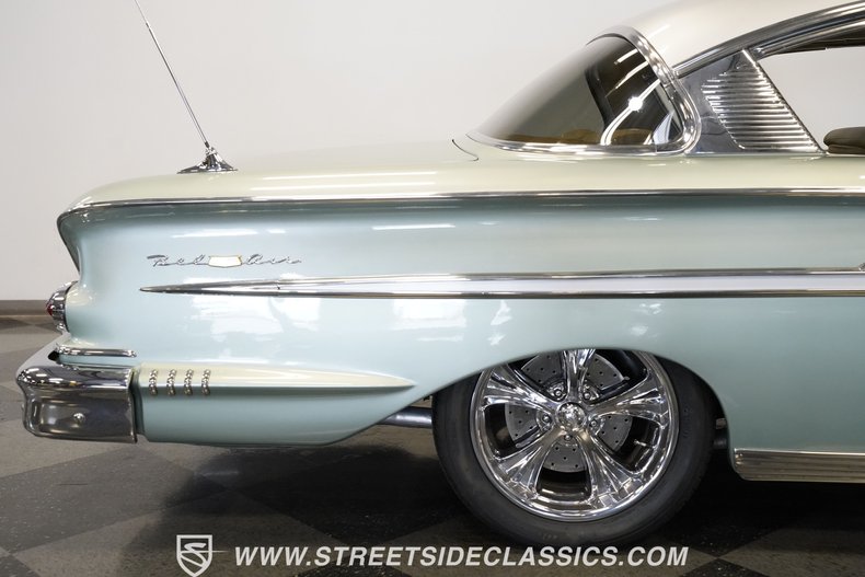 Chevrolet-Bel-air-1958-Mosberg-green-Tan-22