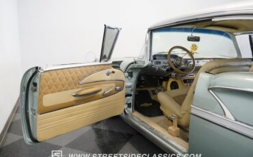 Chevrolet-Bel-air-1958-Mosberg-green-Tan-31