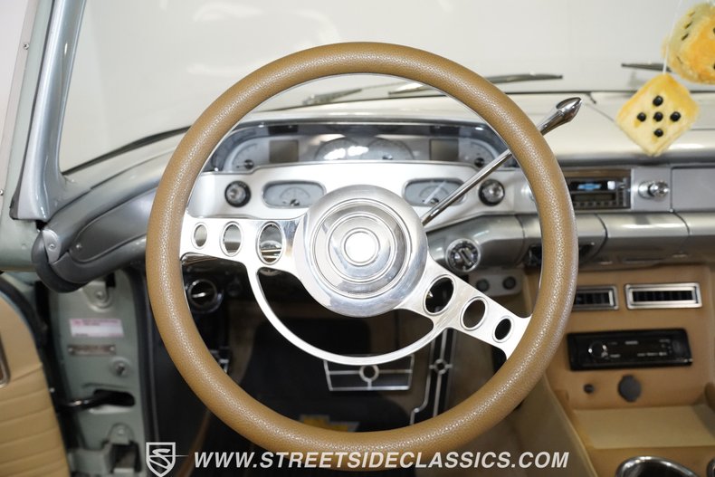 Chevrolet-Bel-air-1958-Mosberg-green-Tan-40