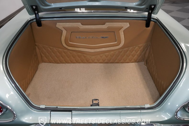 Chevrolet-Bel-air-1958-Mosberg-green-Tan-8