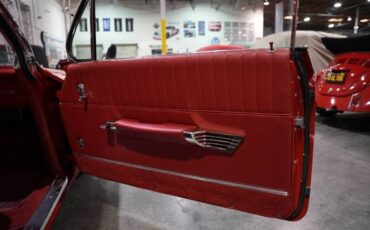 Chevrolet-Bel-air-1961-Red-RedWhite-3