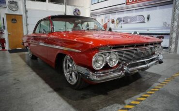 Chevrolet-Bel-air-1961-Red-RedWhite
