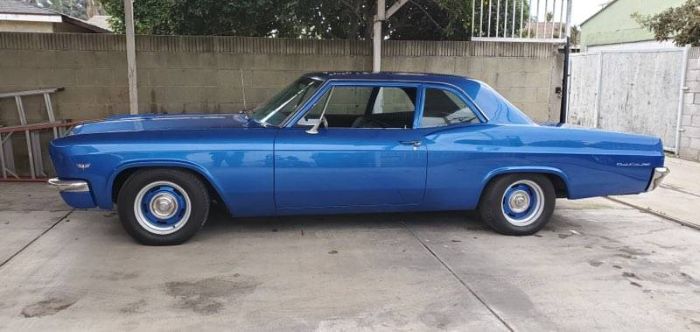 Chevrolet-Bel-air-1966-Blue-9