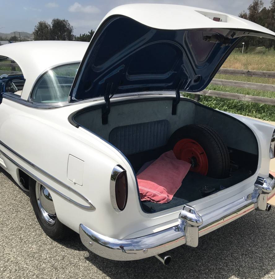 Chevrolet-Belair-sport-coupe-hardtop-1954-custom-17