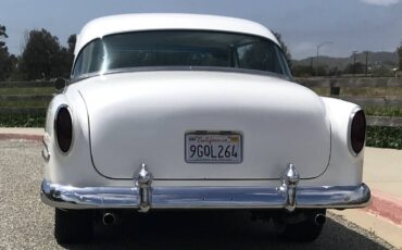 Chevrolet-Belair-sport-coupe-hardtop-1954-custom-3