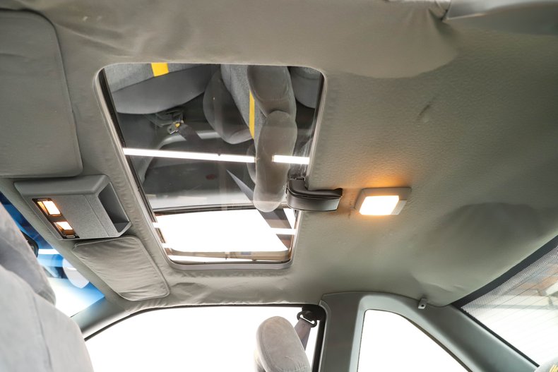Chevrolet-Beretta-1990-Yellow-Gray-14