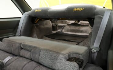 Chevrolet-Beretta-1990-Yellow-Gray-31