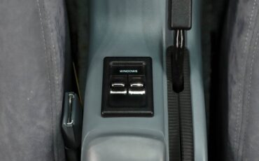 Chevrolet-Beretta-1990-Yellow-Gray-45