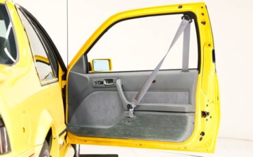 Chevrolet-Beretta-1990-Yellow-Gray-46