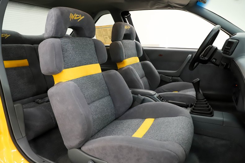 Chevrolet-Beretta-1990-Yellow-Gray-47