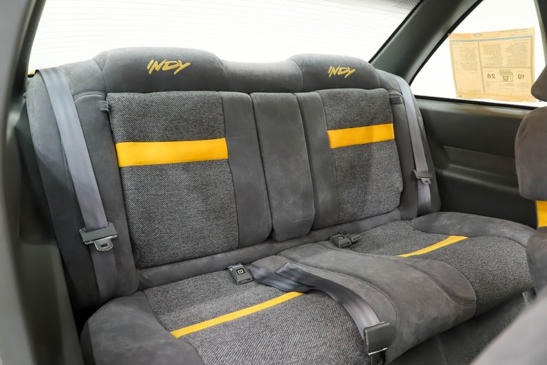 Chevrolet-Beretta-1990-Yellow-Gray-48