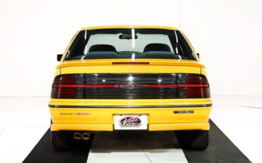 Chevrolet-Beretta-1990-Yellow-Gray-49