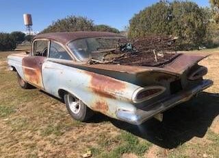 Chevrolet-Biscayne-1959