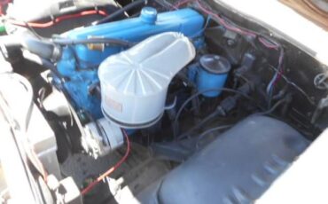 Chevrolet-Biscayne-1961-Custom-11