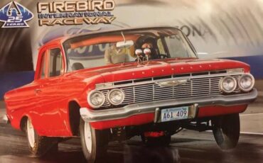 Chevrolet-Biscayne-1961-Red-3