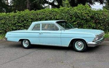 Chevrolet-Biscayne-1962-Sedan-1