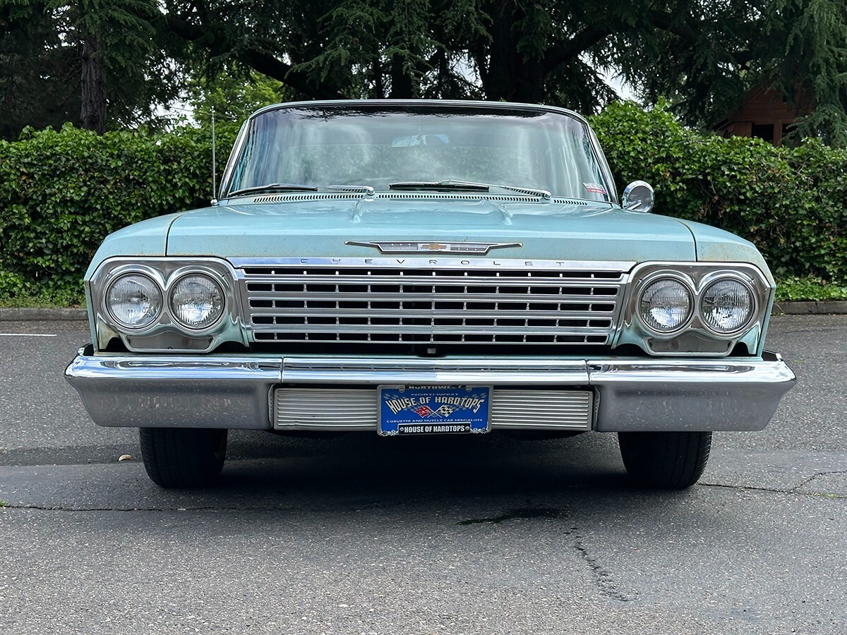 Chevrolet-Biscayne-1962-Sedan-6
