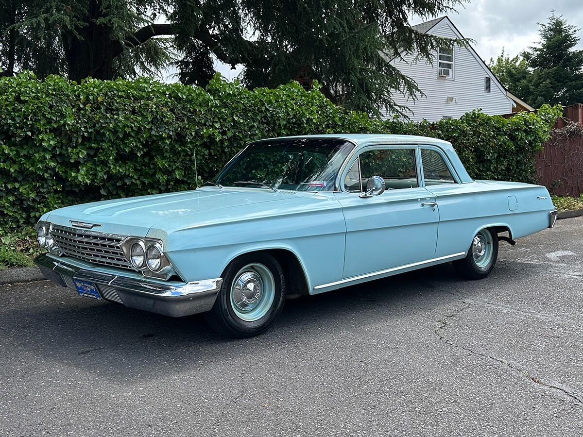 Chevrolet-Biscayne-1962-Sedan-8