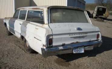 Chevrolet-Biscayne-1964-12