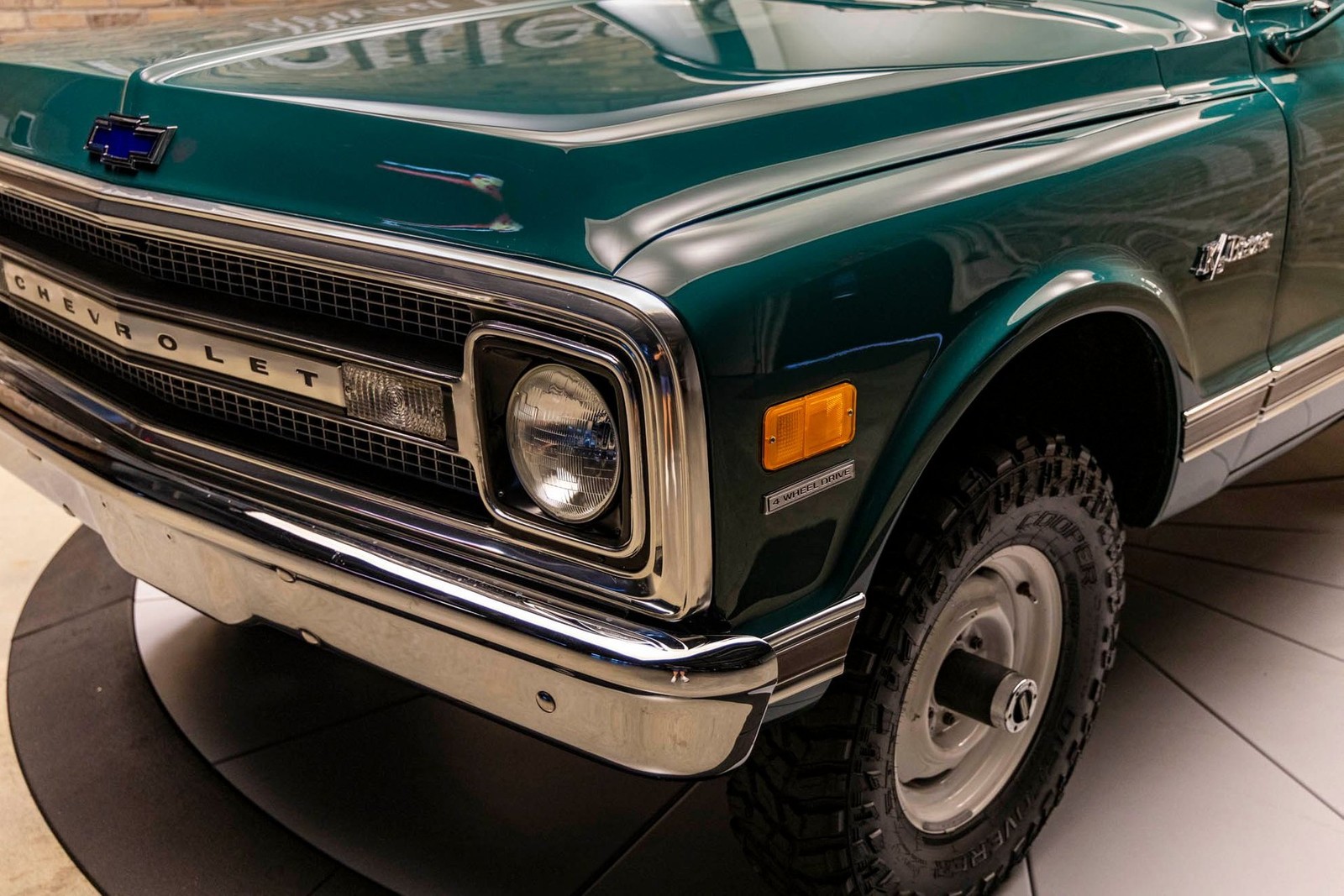 Chevrolet-Blazer-1969-SUV-18