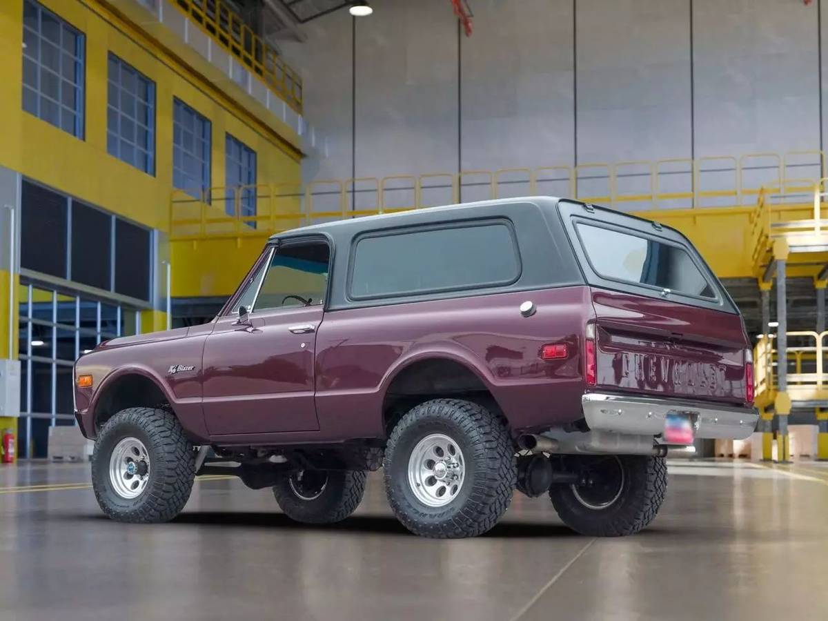 Chevrolet-Blazer-1971-custom-7