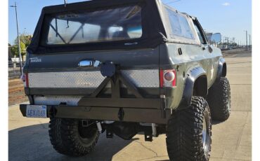 Chevrolet-Blazer-1973-Army-Green-Black-8
