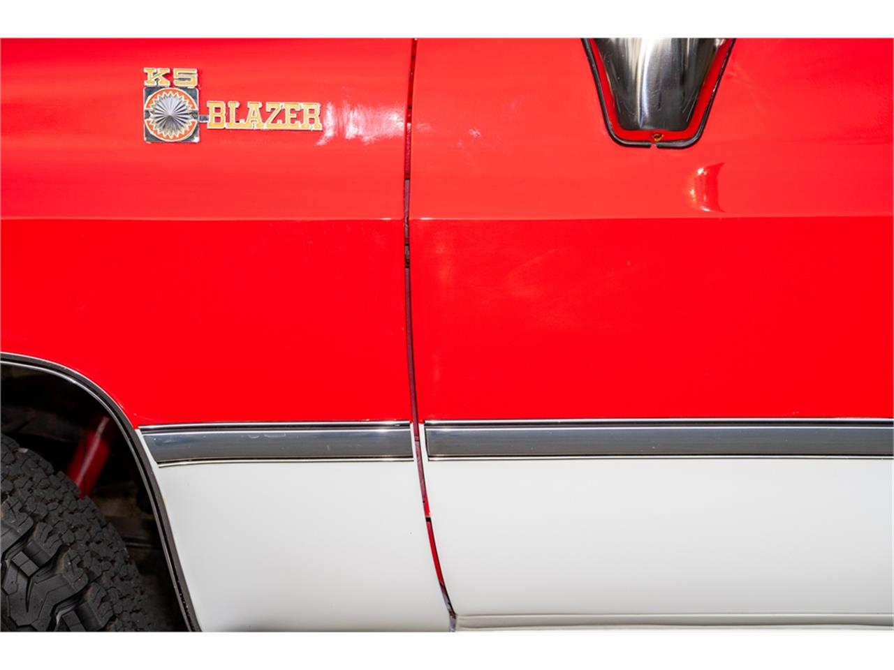 Chevrolet-Blazer-1975-Redwhite-2-tone-Tan-16