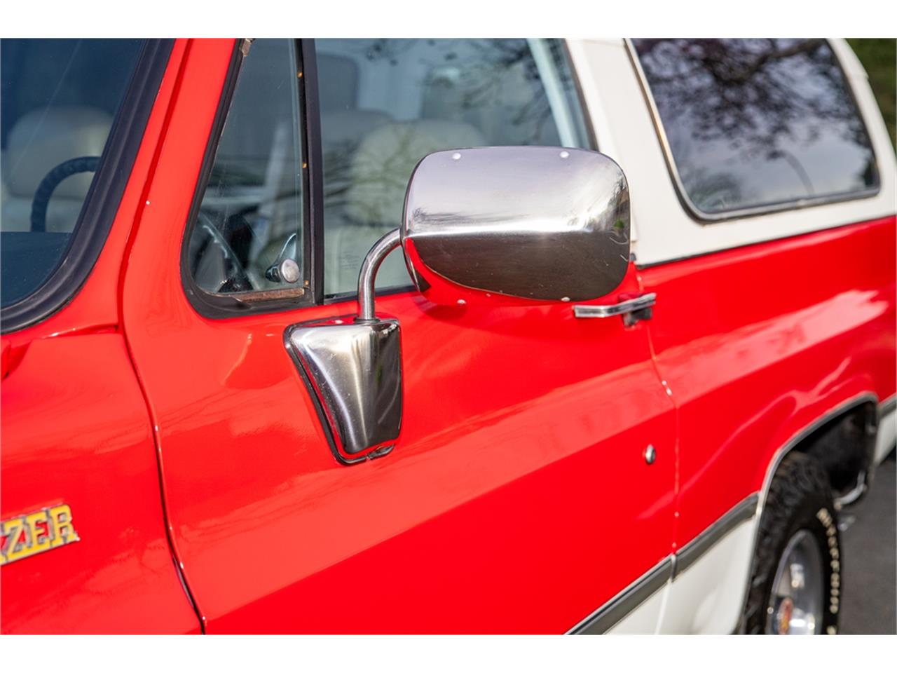 Chevrolet-Blazer-1975-Redwhite-2-tone-Tan-17