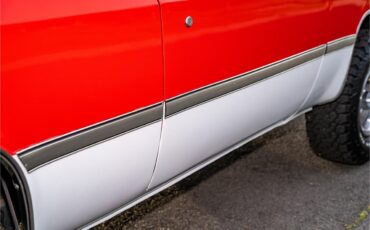 Chevrolet-Blazer-1975-Redwhite-2-tone-Tan-32