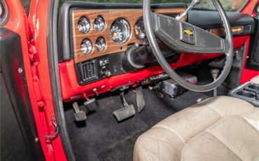 Chevrolet-Blazer-1975-Redwhite-2-tone-Tan-50
