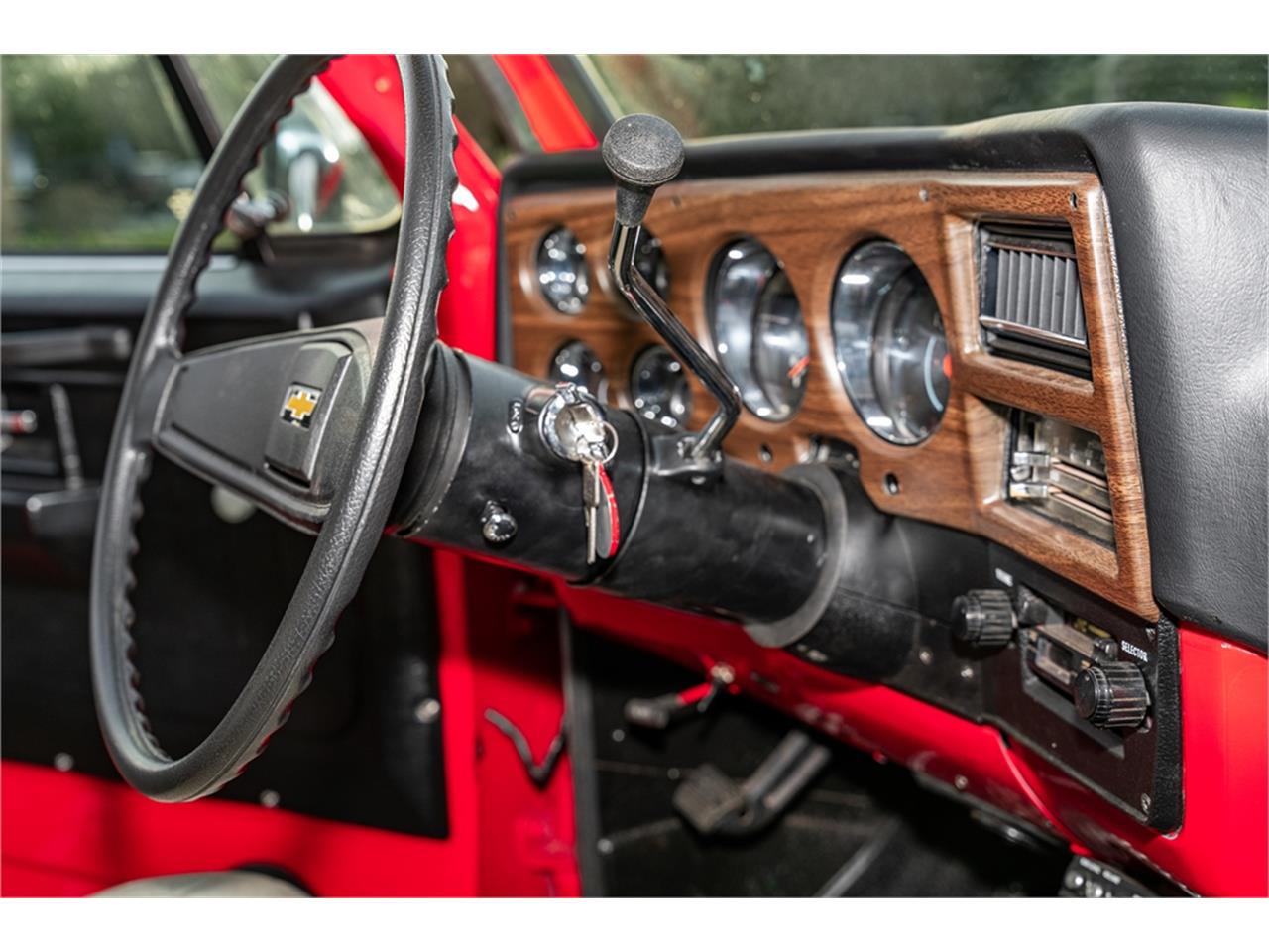Chevrolet-Blazer-1975-Redwhite-2-tone-Tan-65