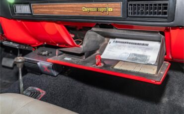 Chevrolet-Blazer-1975-Redwhite-2-tone-Tan-68