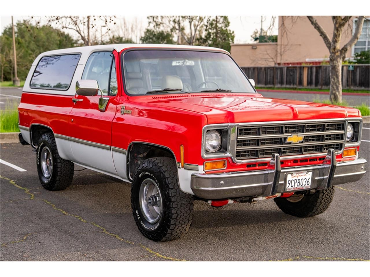 Chevrolet-Blazer-1975-Redwhite-2-tone-Tan-7