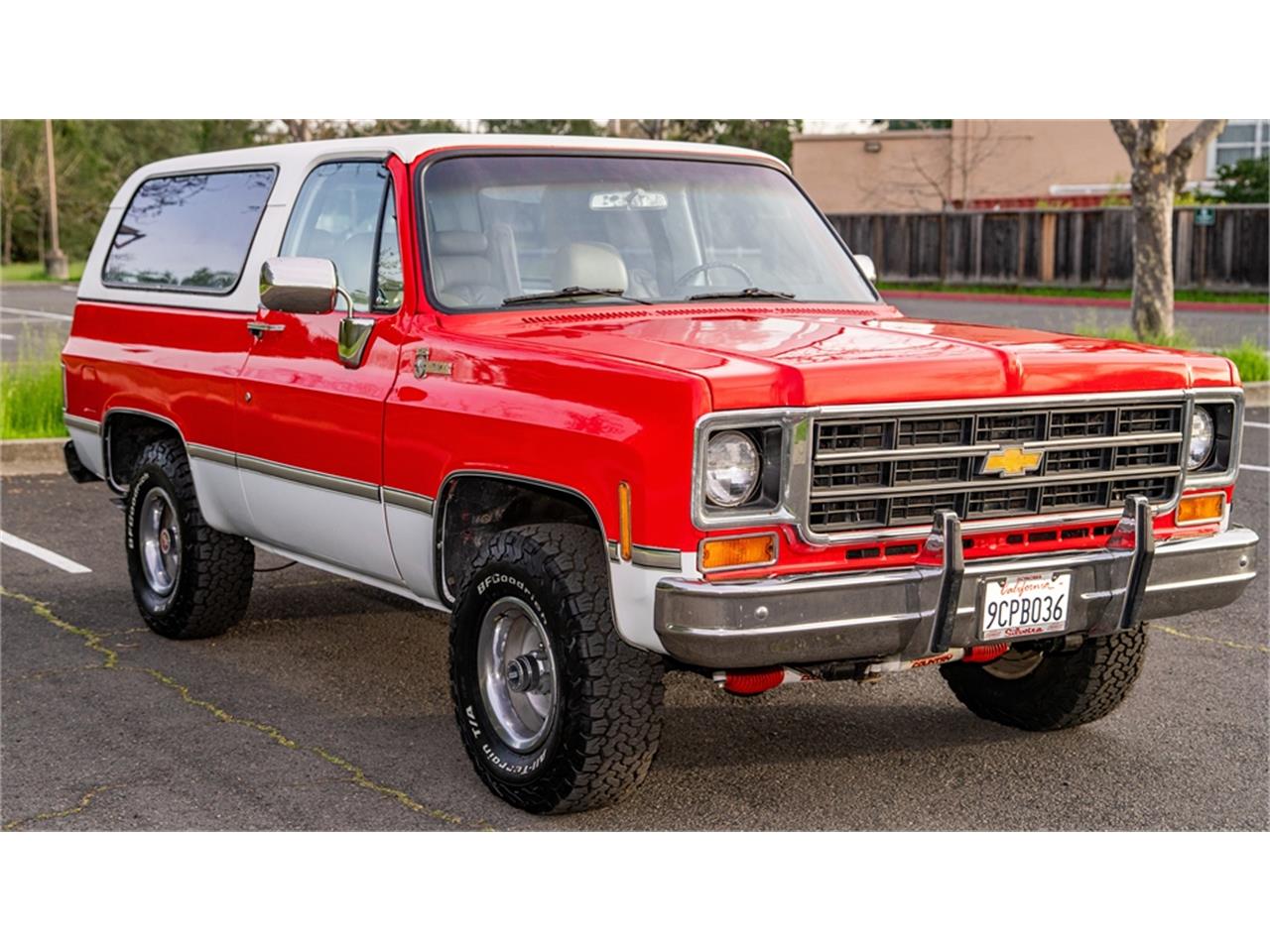 Chevrolet-Blazer-1975-Redwhite-2-tone-Tan-88