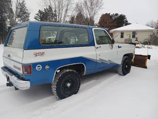 Chevrolet-Blazer-1976-Custom-2
