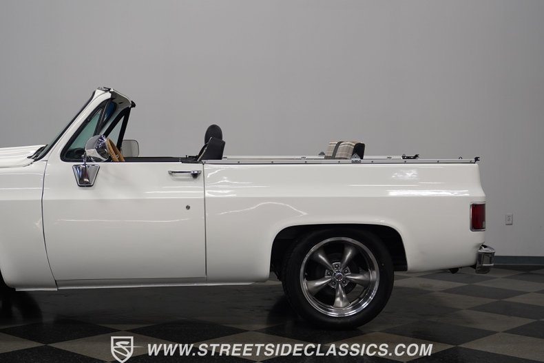 Chevrolet-Blazer-1976-White-Black-29