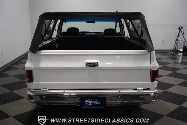Chevrolet-Blazer-1976-White-Black-30